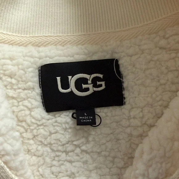 UGG Cream Fleece Jacket - Picture 2 of 3
